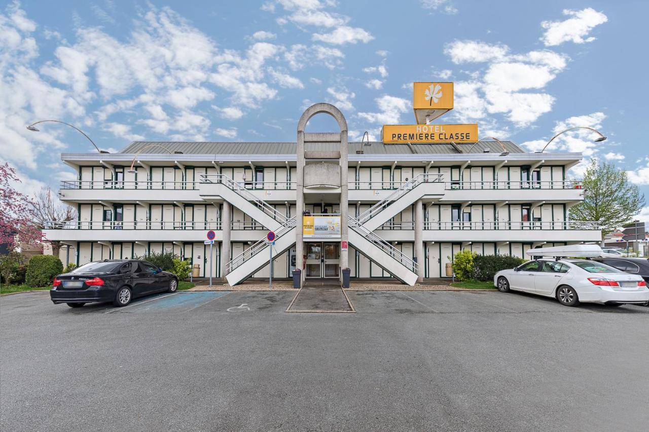Premiere Classe Rouen Sud - Parc Des Expositions Saint-Etienne-du-Rouvray Exterior photo